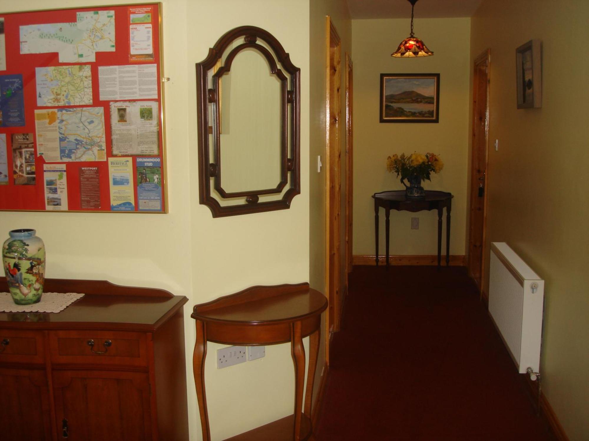 ווסטפורט Rosmo House B&B מראה חיצוני תמונה